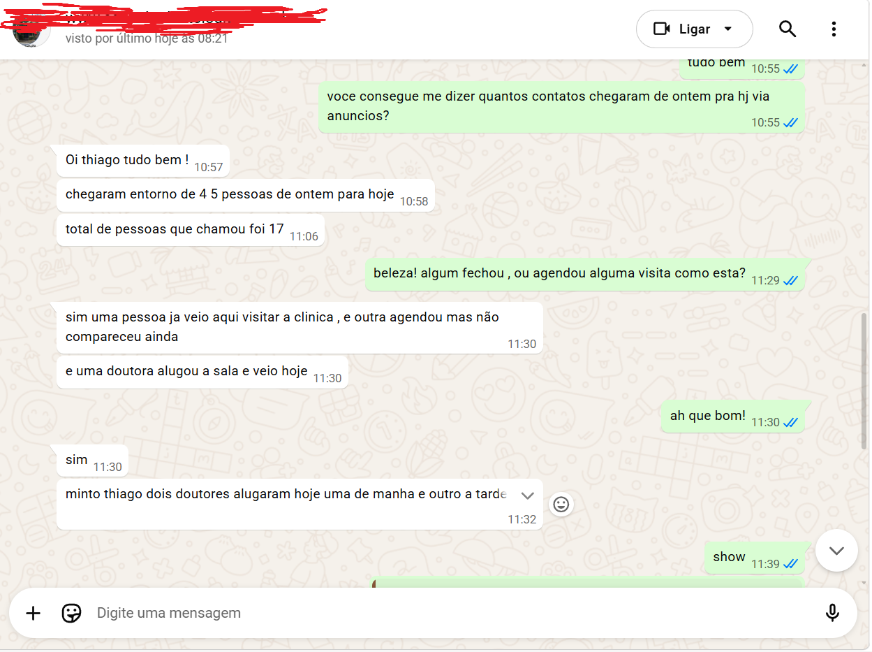 Conversa mostrando leads chegando por anúncios, visita à clínica e duas locações de sala no cowork odontológico.